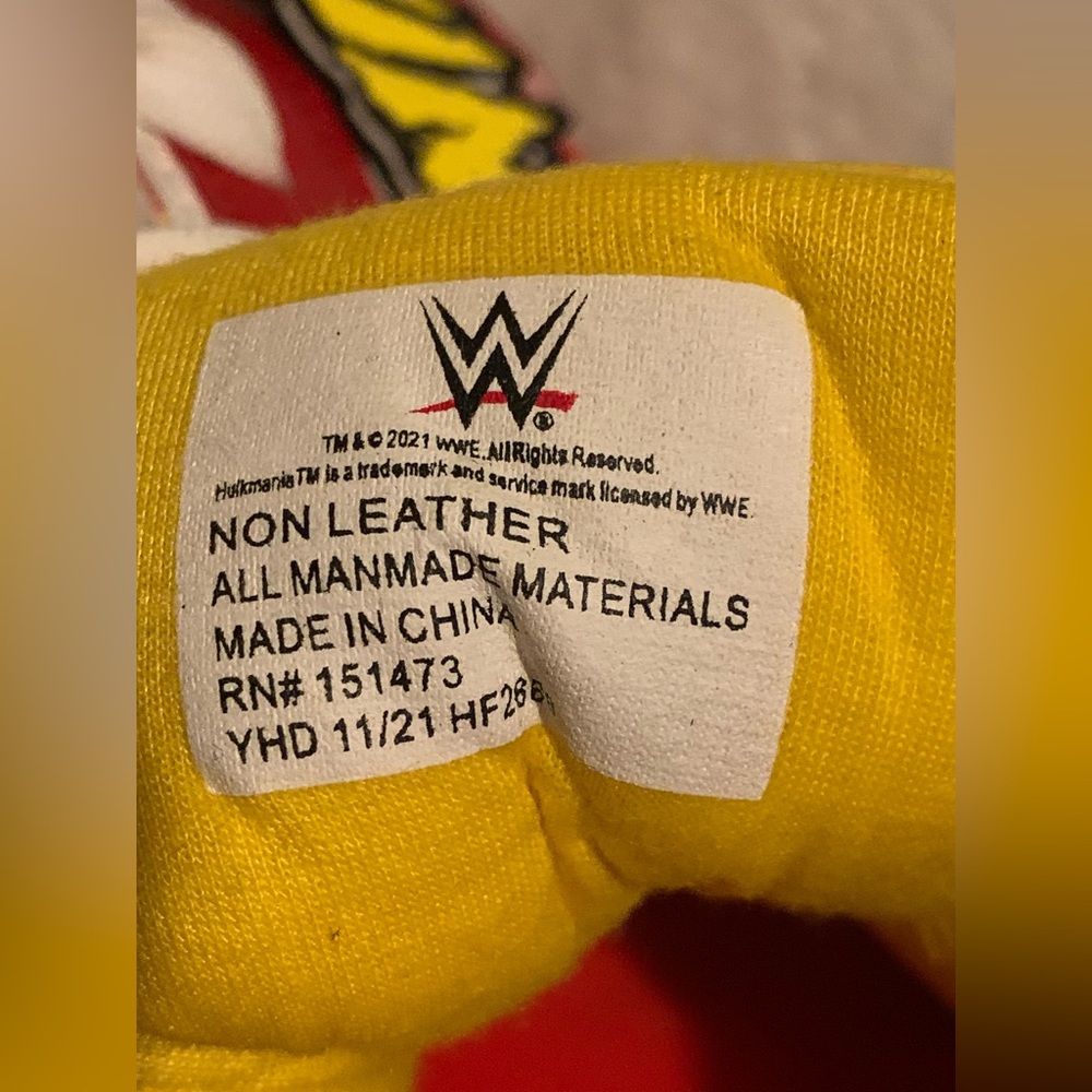 Hulk Hogan HULKAMANIA Red & Yellow WWE Size 13 Shoes - Picture 9 of 16